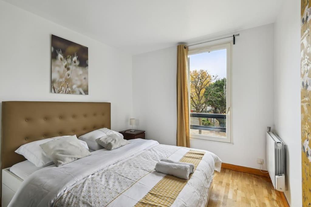 "Joie De Vivre" - Parisian Spacious & Charming Flat อานีแย-ซูร์-แซน ภายนอก รูปภาพ